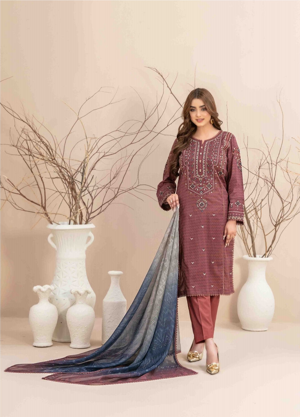 3 pieces Pakistani suit/kurta | high quality fabric